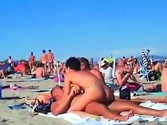 Swinger am Strand
